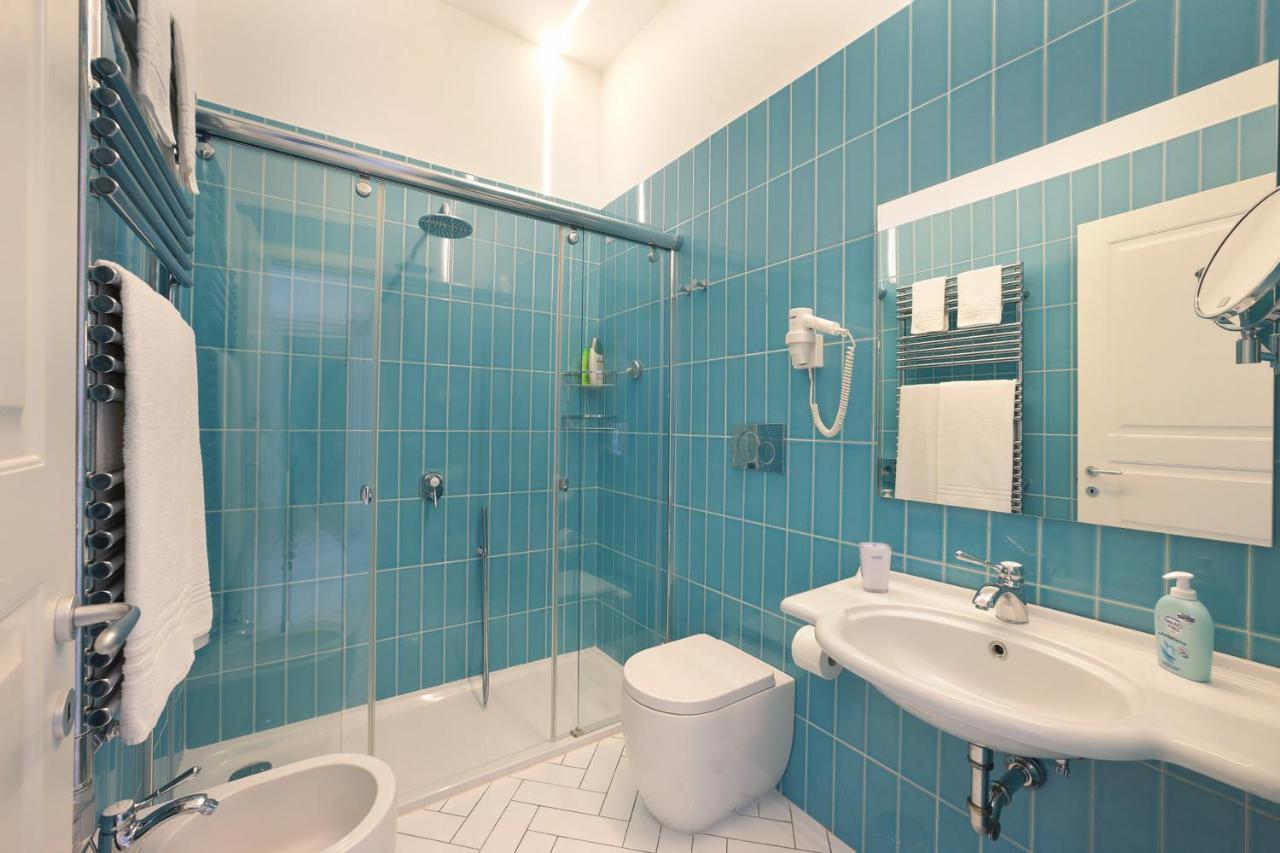 Amore Rentals - La Terrazza Sul Porto Sorrento Exterior photo